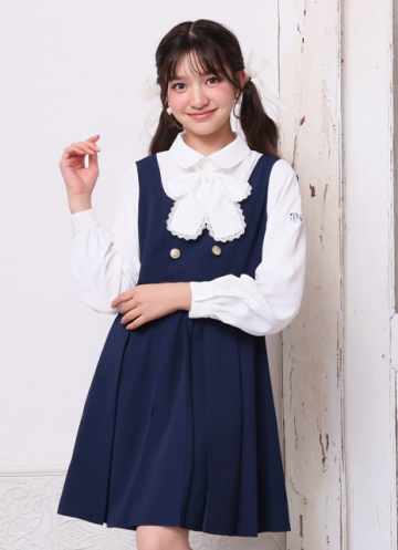 レイヤードデザインのワンピース1枚で決める卒服コーデ